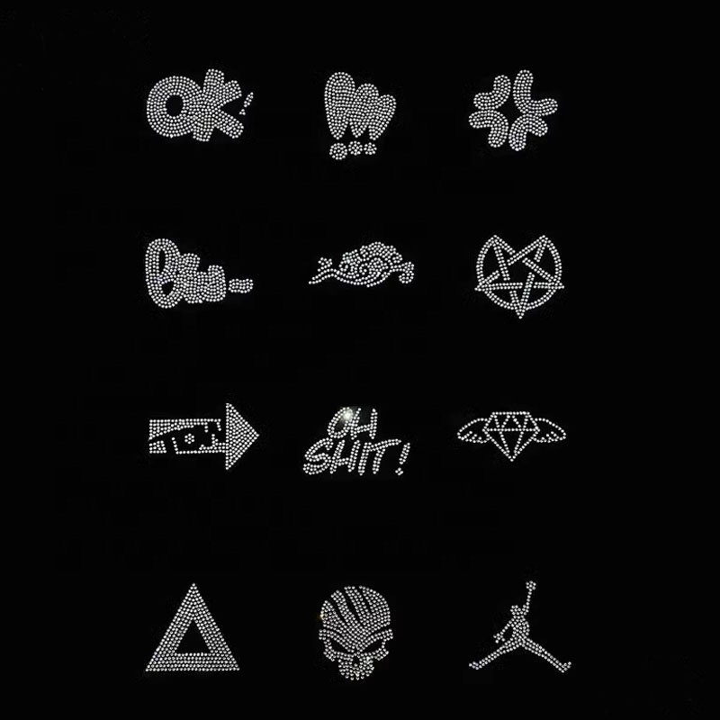 Hotsale Custom 3mm Glass Sparkle Design Strass Hotfix Crystal University Rhinestone Heat Transfer Mo